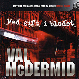 Cover for Med gift i blodet