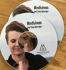 Omslagsbild för Mindfulness med thetavågor  