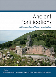 Omslagsbild för Ancient Fortifications