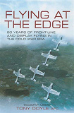 Omslagsbild för Flying at the Edge